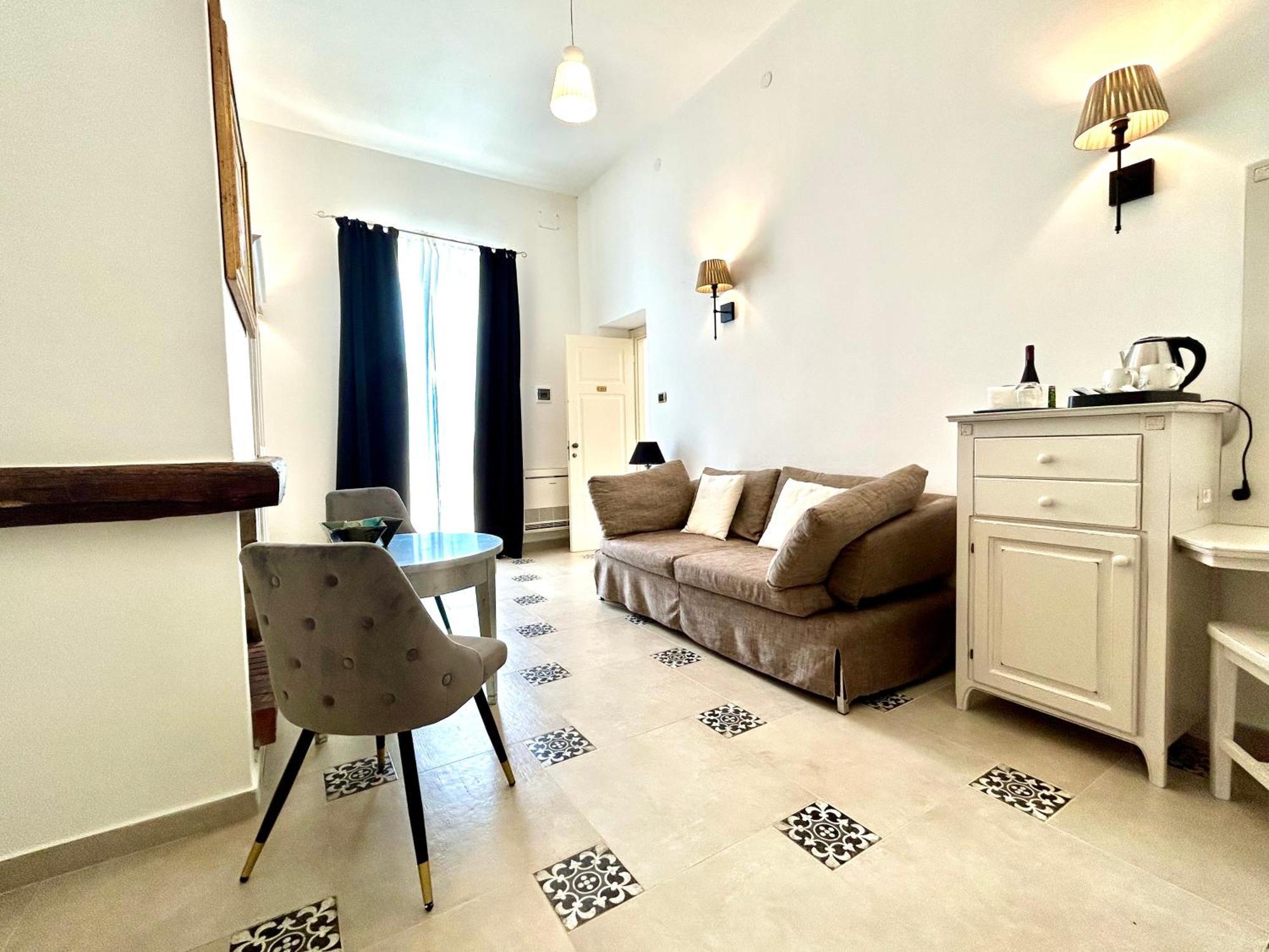 פולה Villa Cavalieri Country Hotel מראה חיצוני תמונה